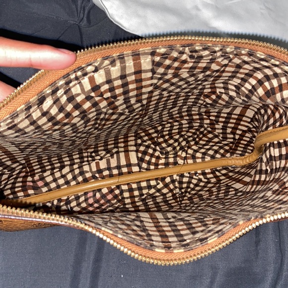 Mcm Pouch with Dust Bag - Picture 5 of 6